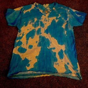 TYE DYE T-shirt, V-neck men’s S Blue and white